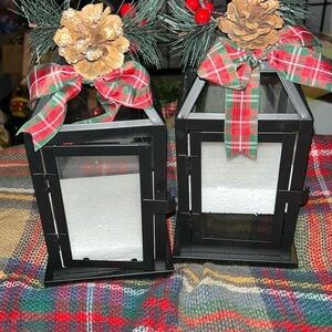 Set of 2 metal lanterns. Brand new